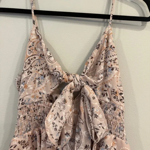 Style Rack Patterned Ruffle Romper - Picture 2 of 6